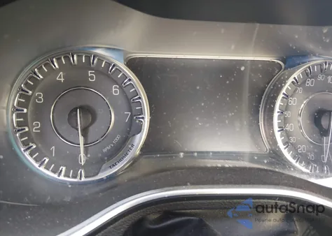 2015 Chrysler 200 C z USA, uszkodzony, nr VIN 1C3CCCCB0FN643502